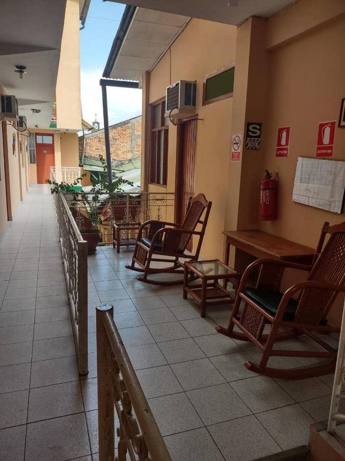 Hotel Sol Y Luna Iquitos Exterior foto